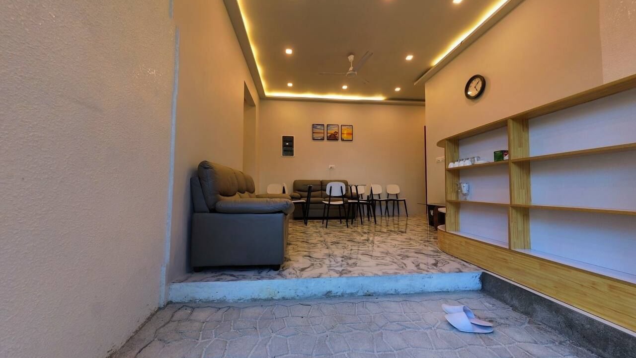 Photo of Livingroom in Omadhoo