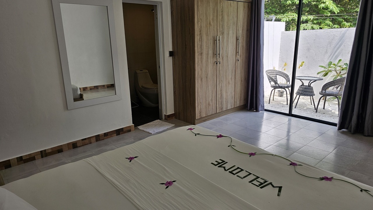 Photo of Bedroom in Fehendhoo