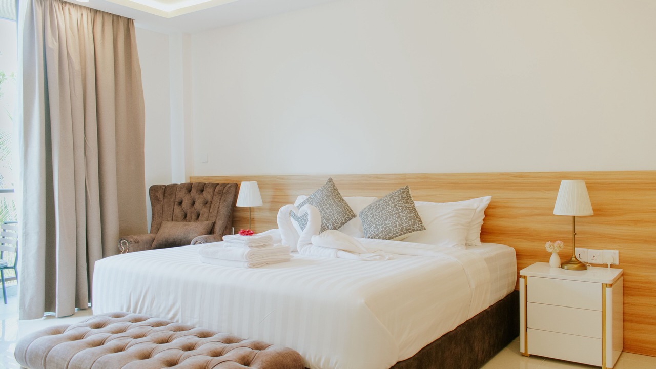 Photo of Bedroom in Male
