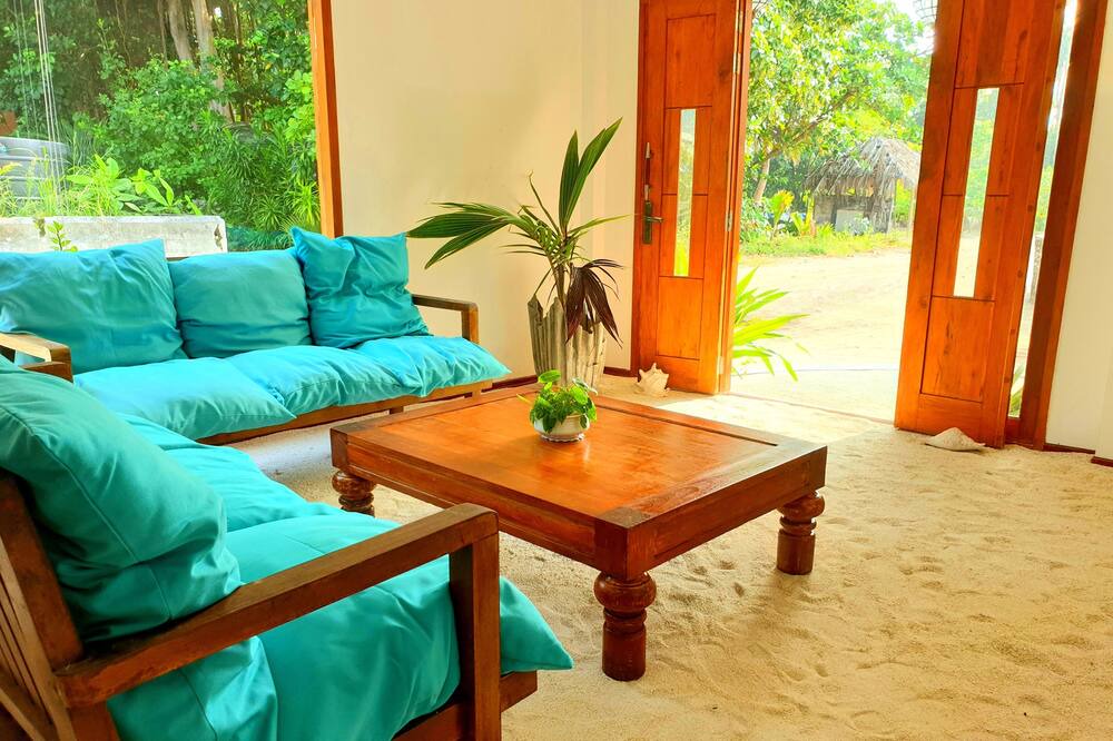 Photo of Others in Fehendhoo