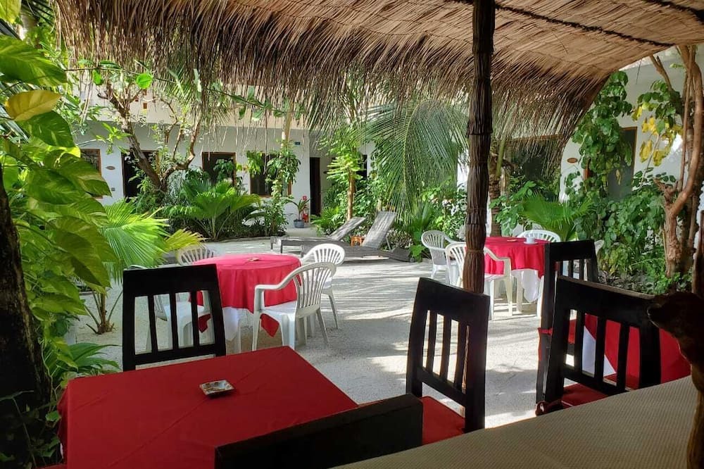 Photo of Outdoor in Fehendhoo