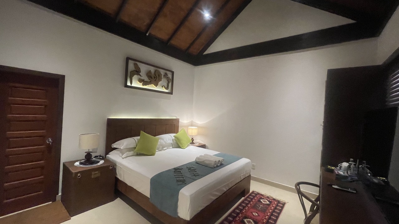 Photo of Bedroom in Fehendhoo