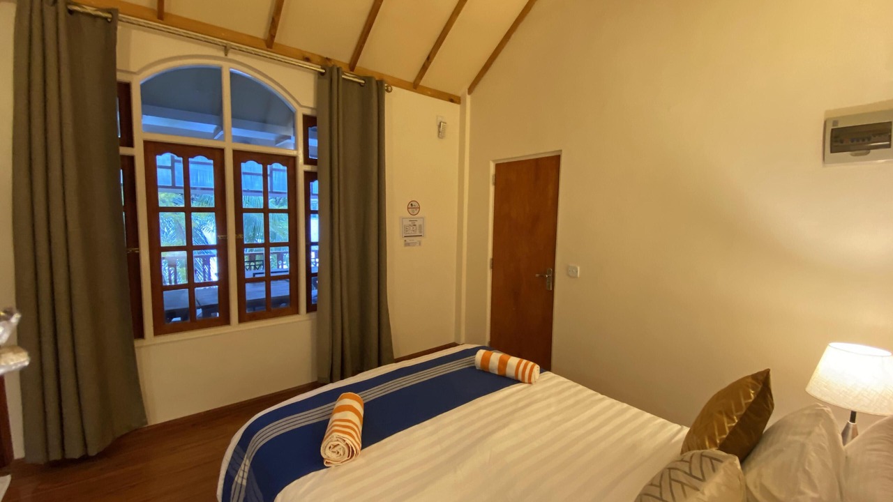 Photo of Bedroom in Hangnaameedhoo