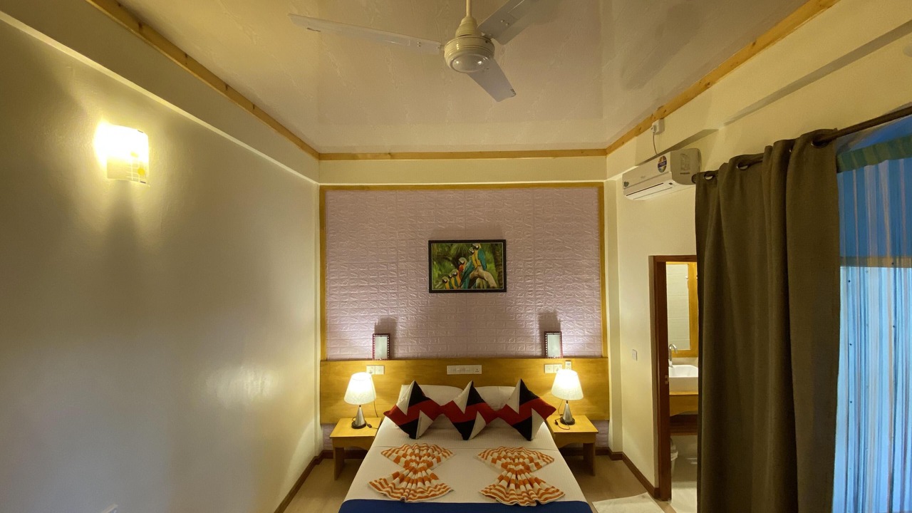 Photo of Bedroom in Hangnaameedhoo