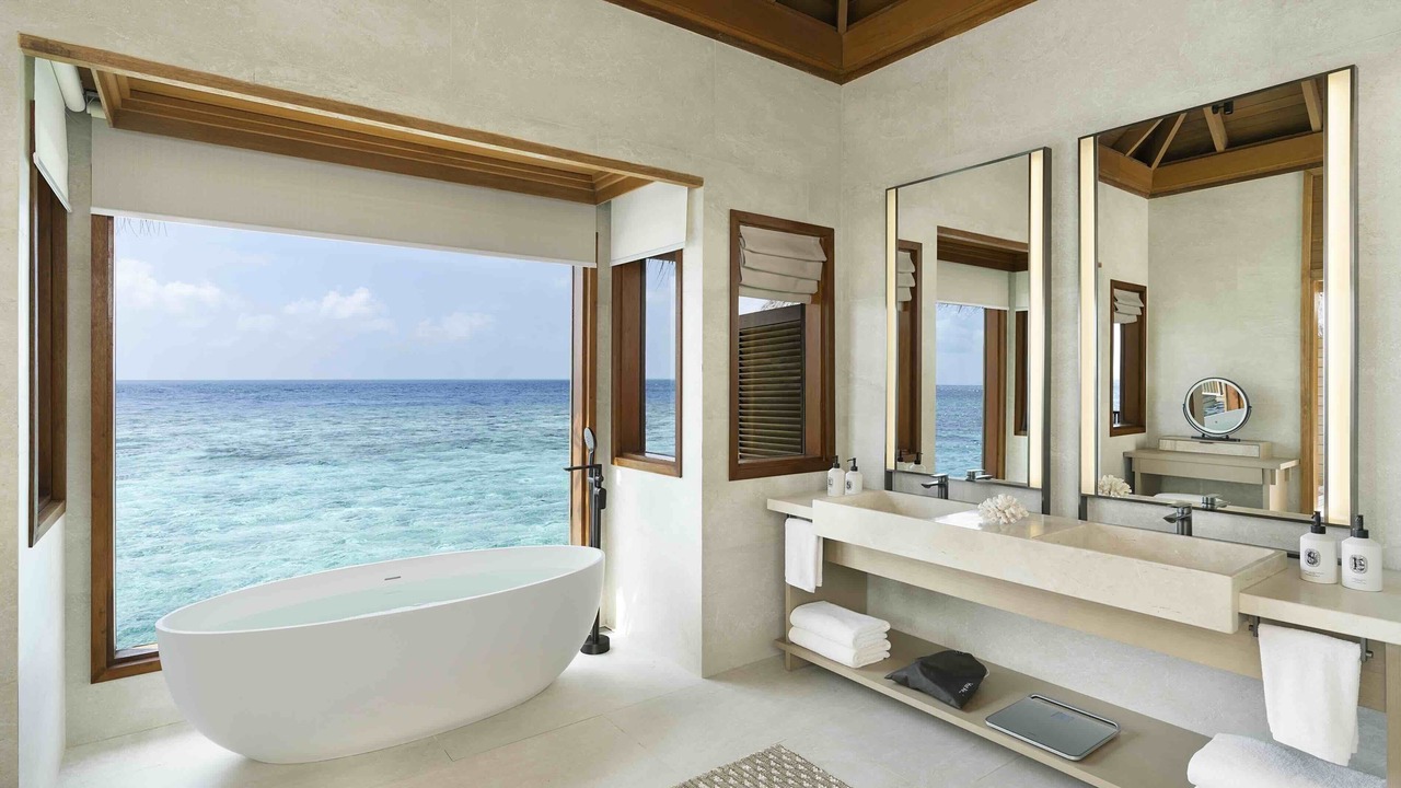 Photo of Bathroom in Huvafen Fushi