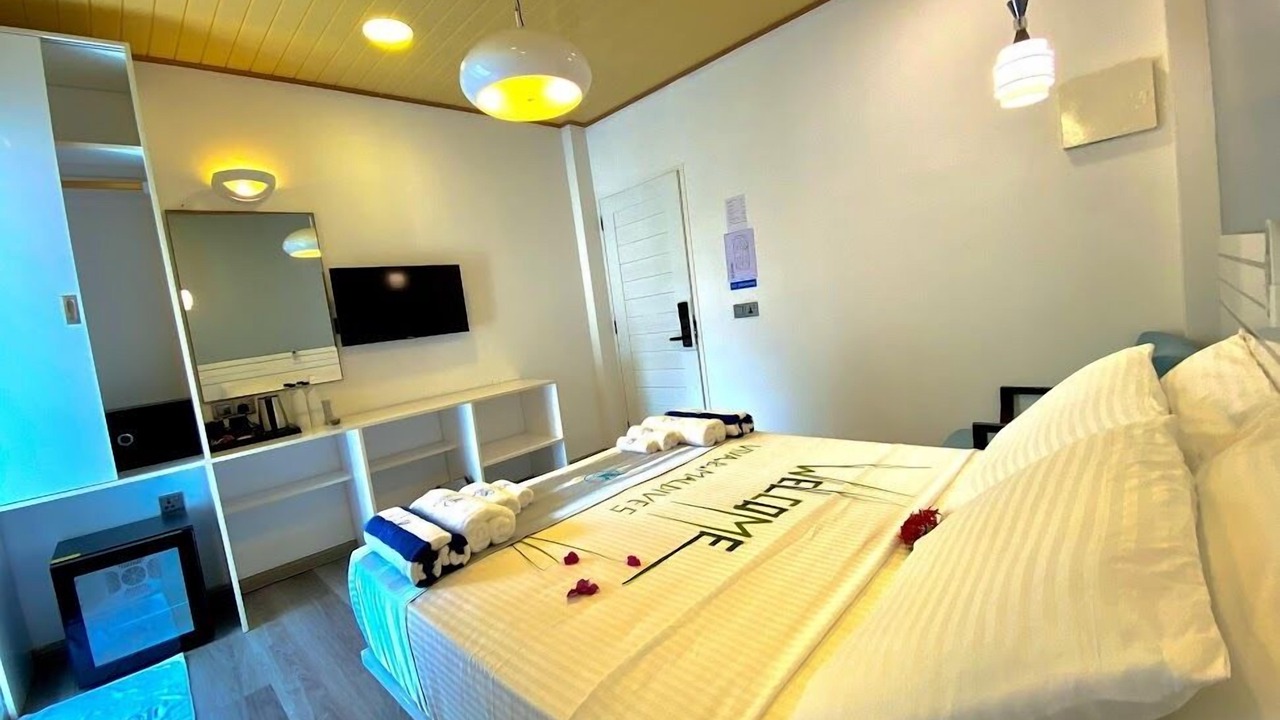 Photo of Bedroom in Hangnaameedhoo