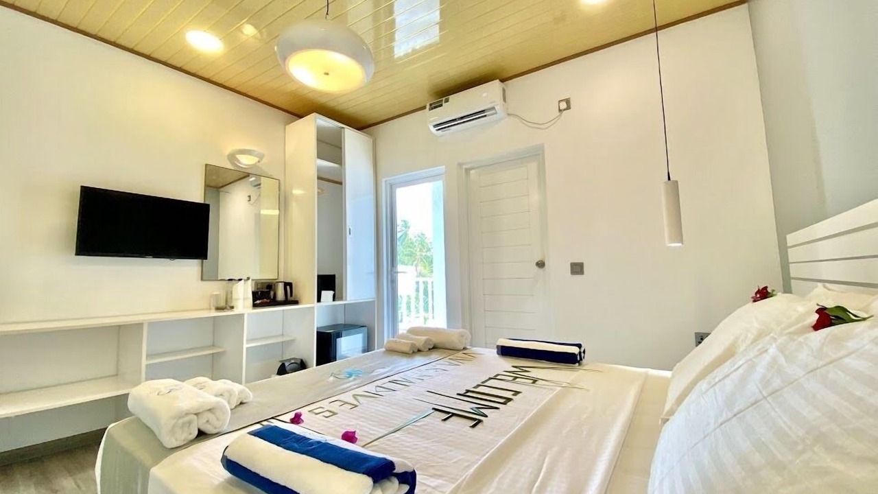 Photo of Bedroom in Hangnaameedhoo