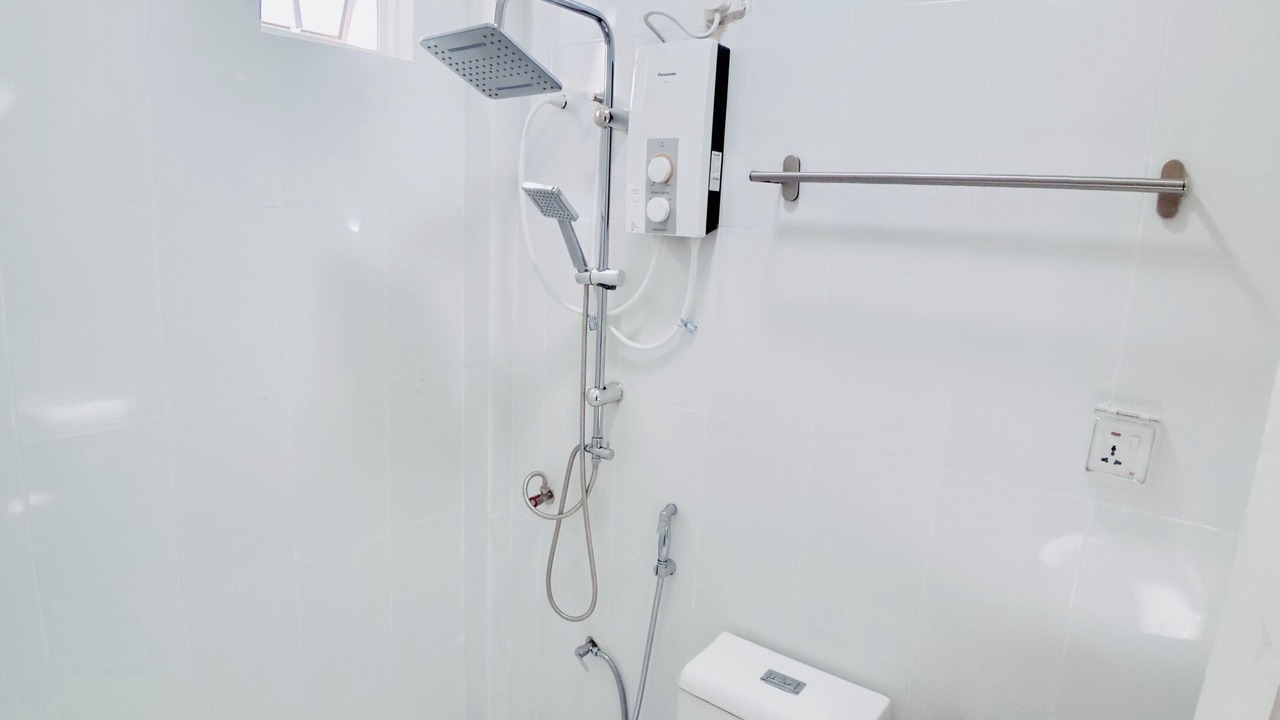 Photo of Bathroom in Thulusdhoo Island