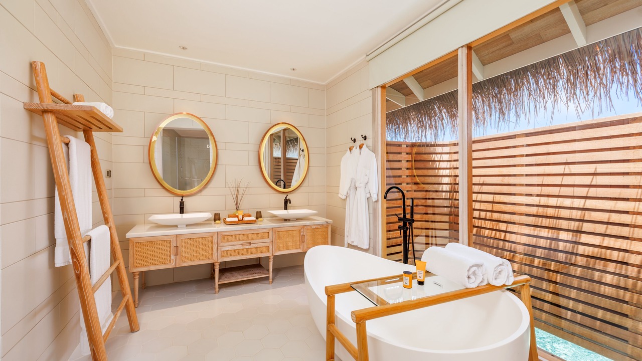 Photo of Bathroom in Milaidhoo Island