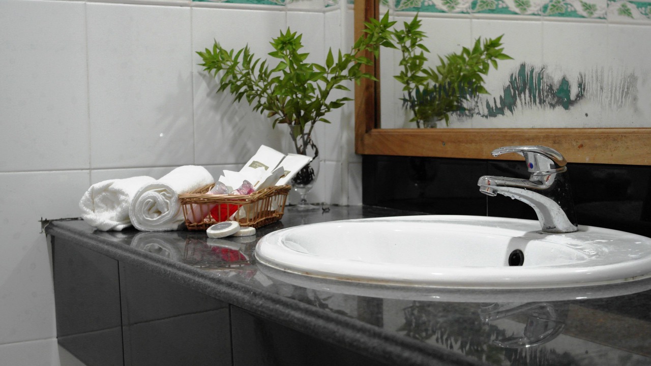Photo of Bathroom in Maamigili