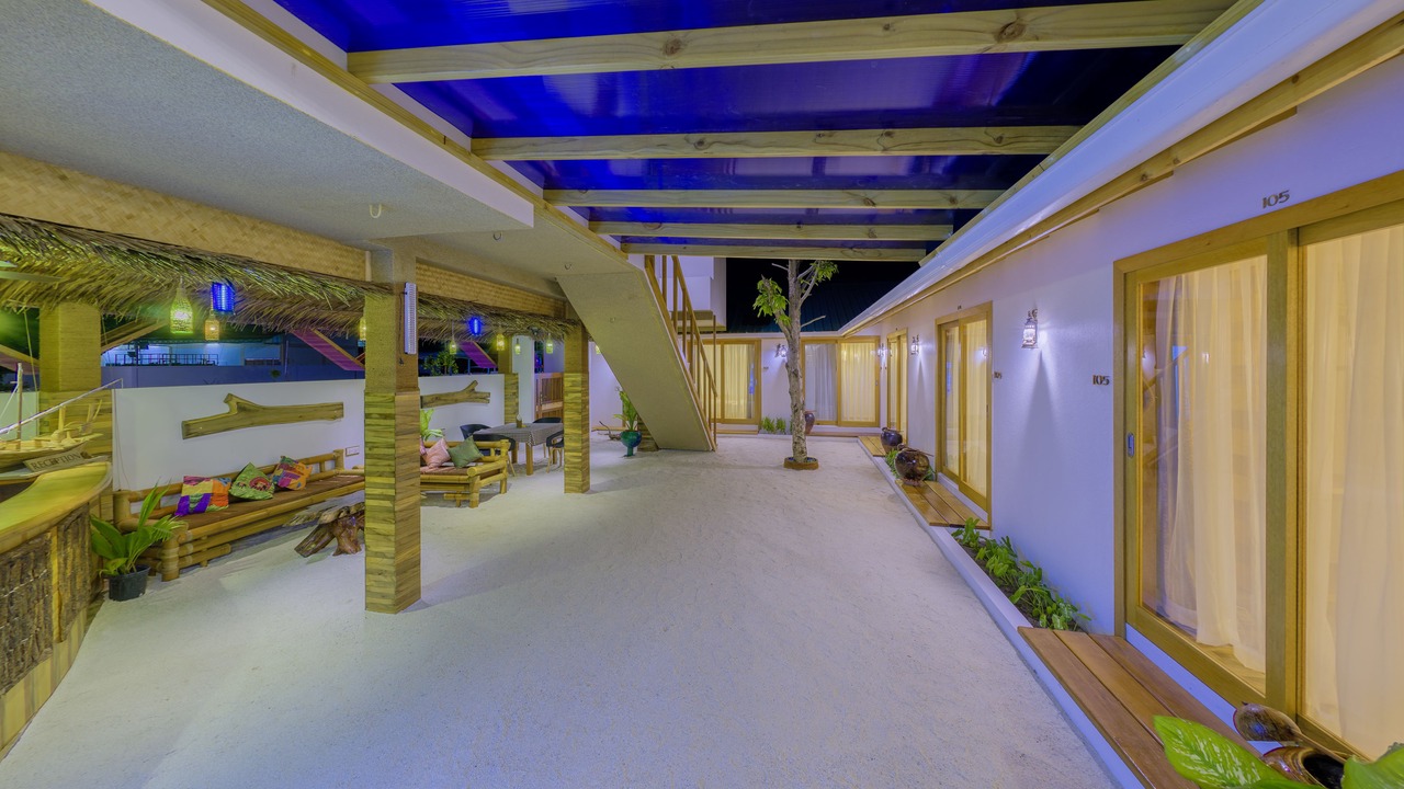 Photo of Others in Dhiffushi