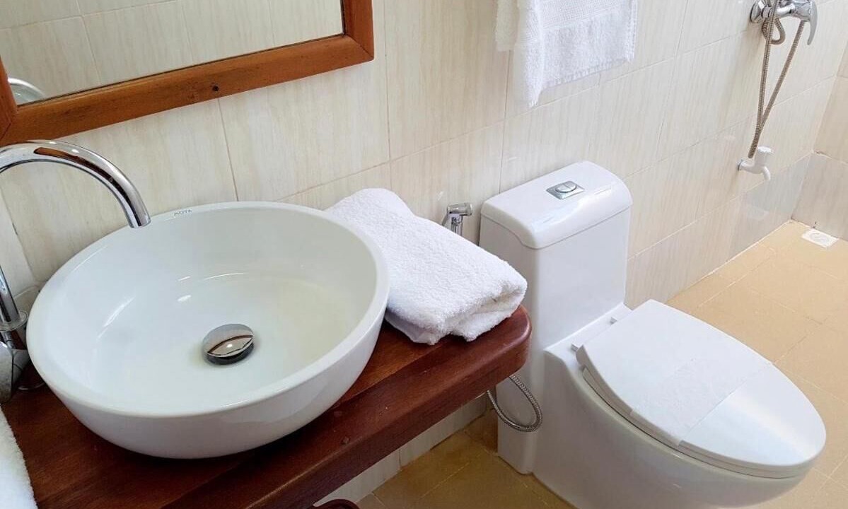Photo of Bathroom in Hangnaameedhoo
