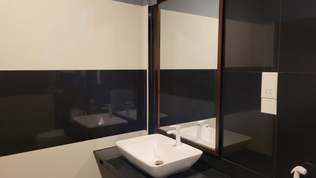 Photo of Bathroom in Thoddoo