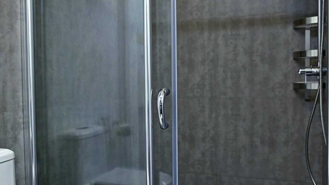 Photo of Bathroom in Male