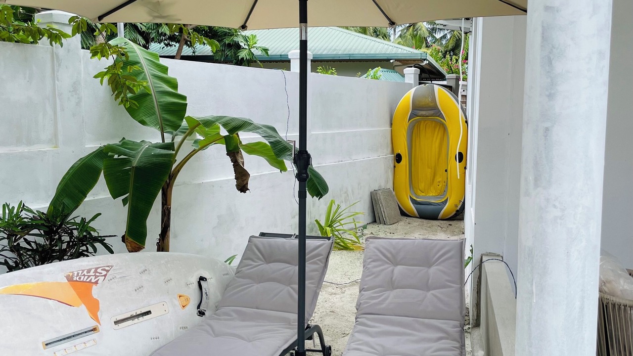 Photo of Patio Balcony in Dhidhdhoo