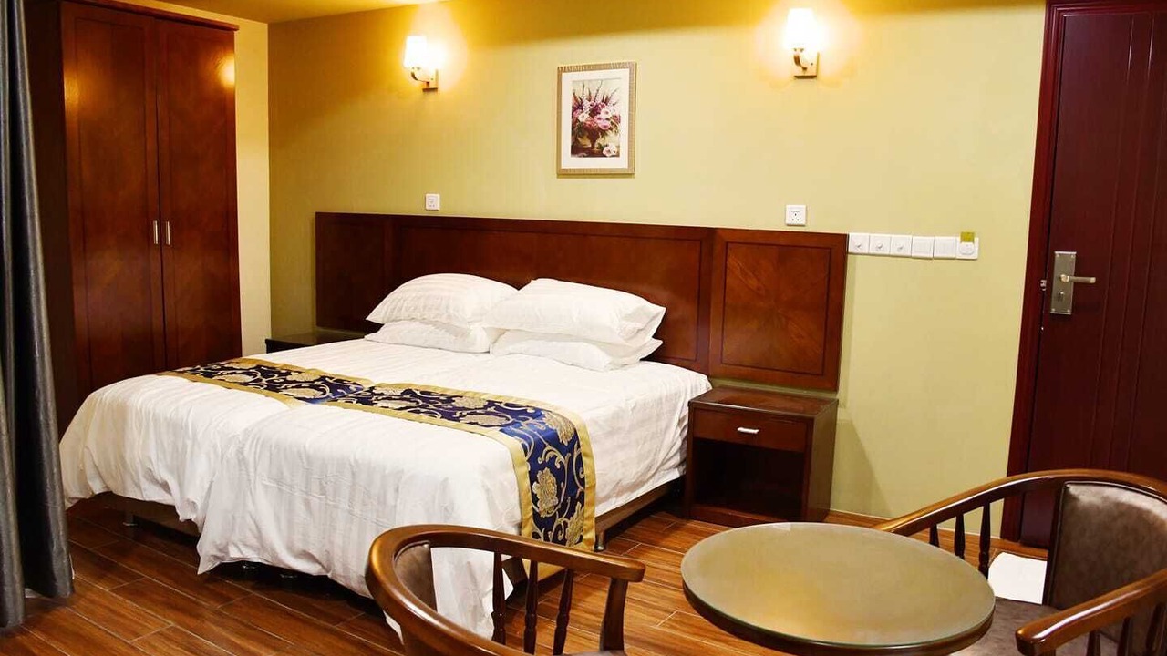 Photo of Bedroom in Kudahuvadhoo