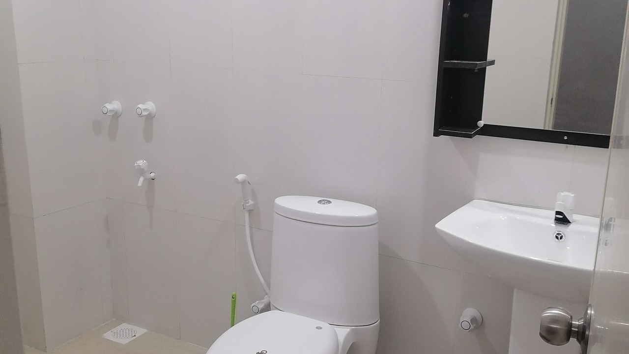 Photo of Bathroom in Hithadhoo