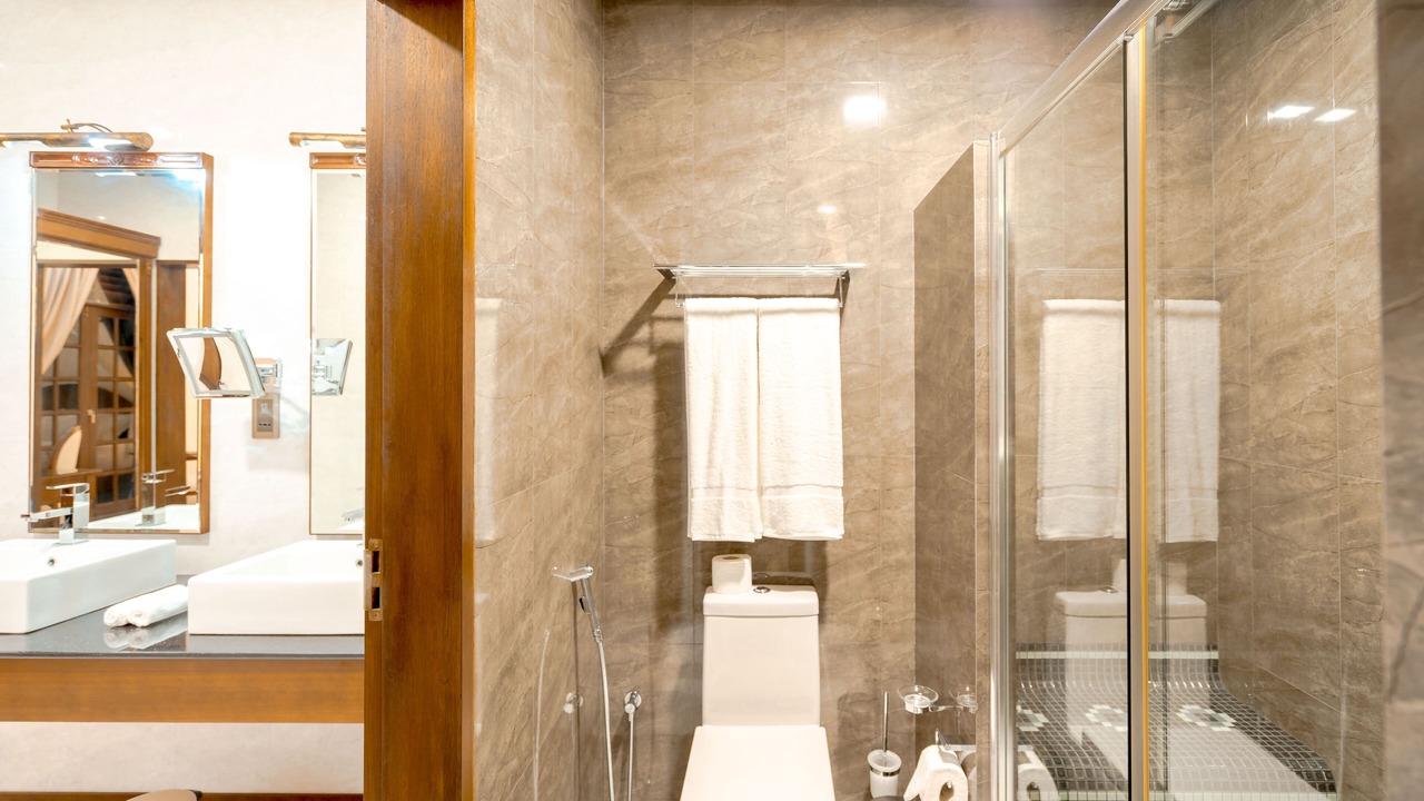 Photo of Bathroom in Fuvahmulah