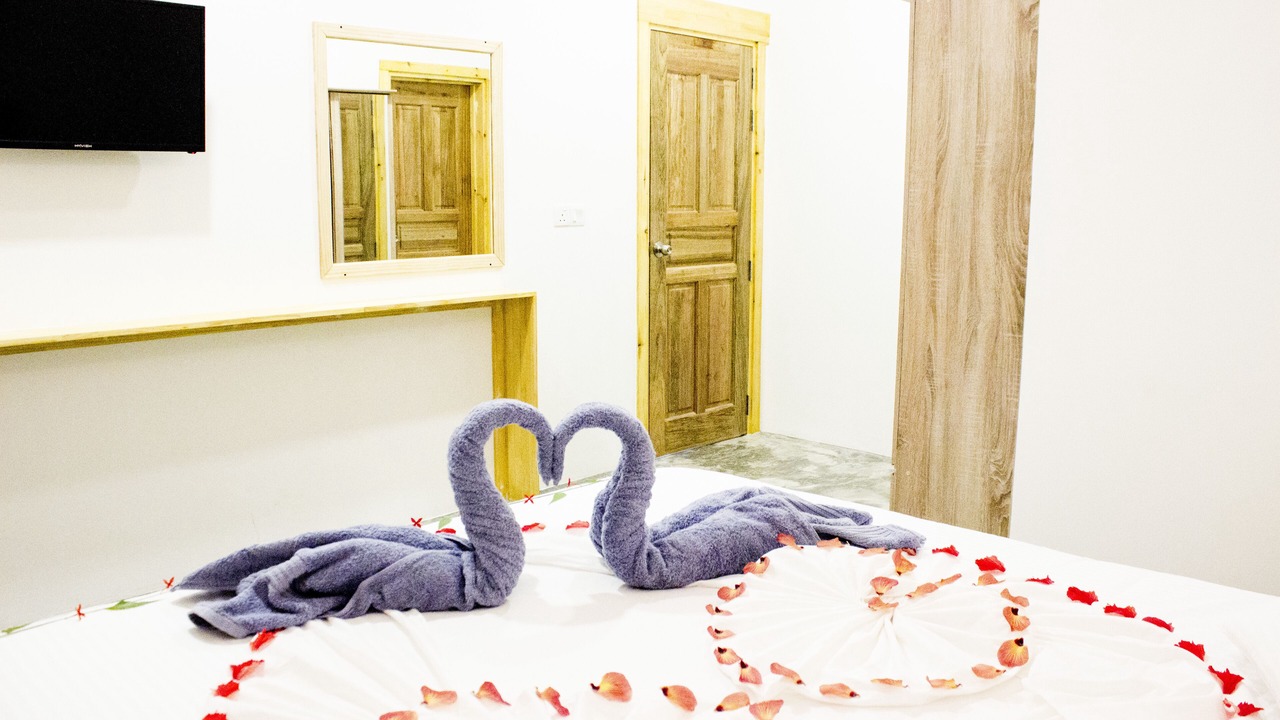 Photo of Bedroom in Thoddoo