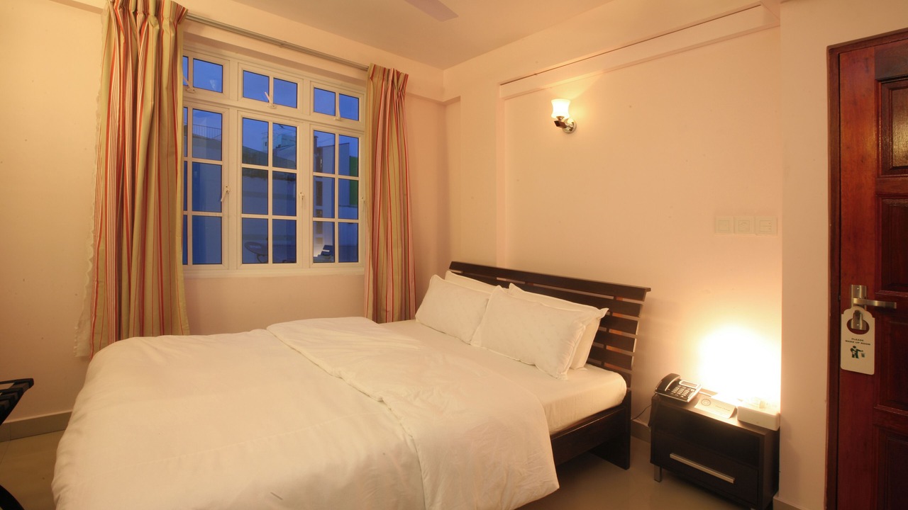 Photo of Bedroom in Male