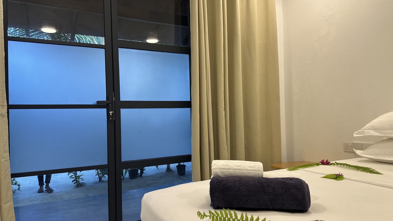 Photo of Bedroom in Thoddoo