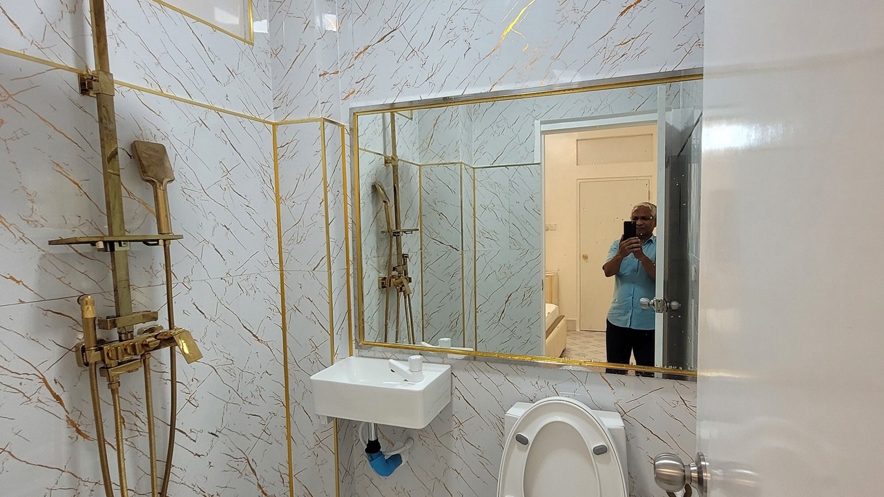 Photo of Bathroom in Male
