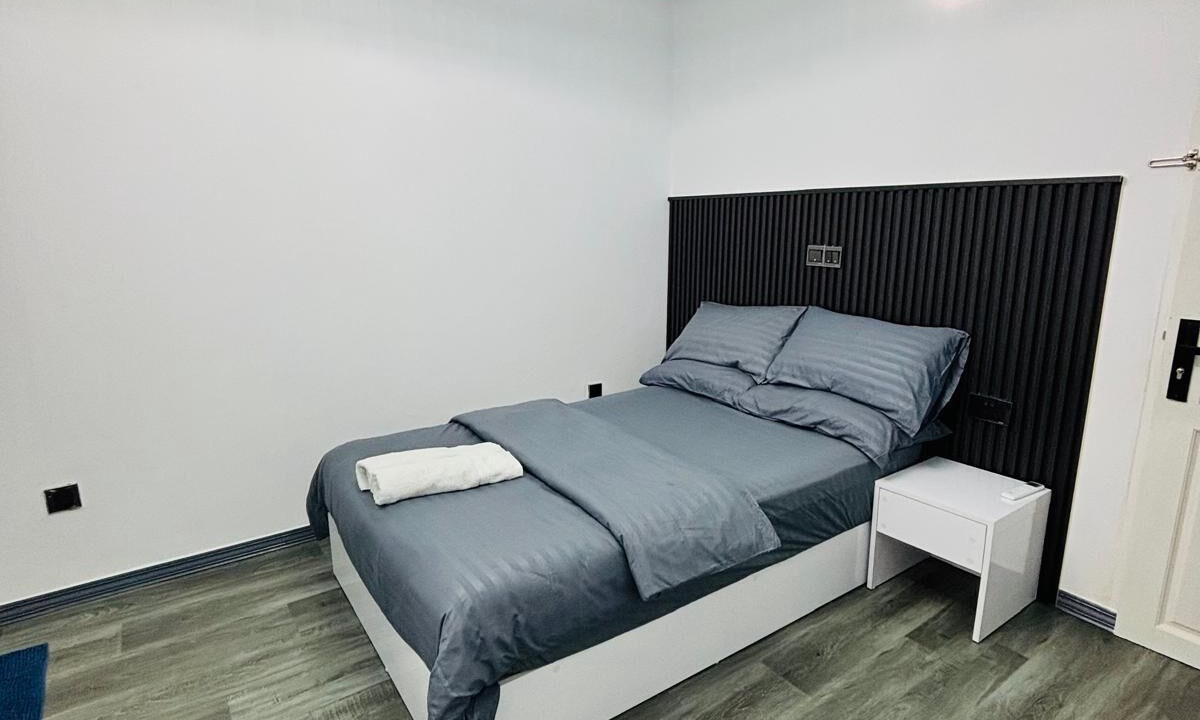 Photo of Bedroom in Male