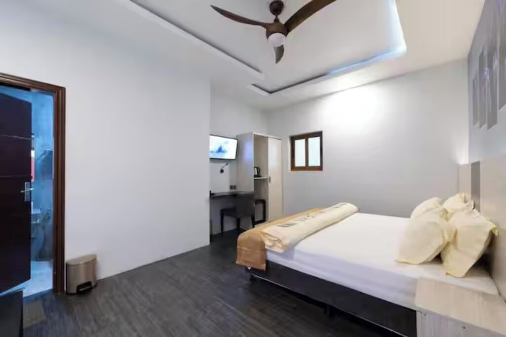 Photo of Bedroom in Dhiffushi