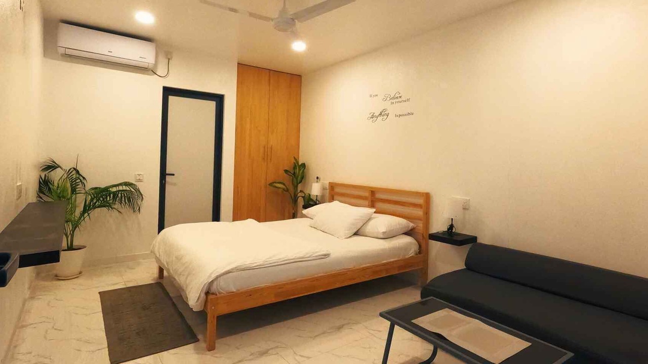Photo of Bedroom in Kudahuvadhoo