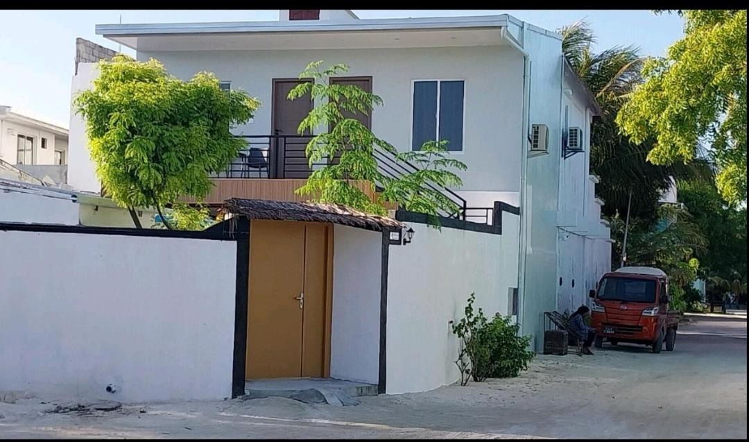 Photo of Others in Kanuhuraa
