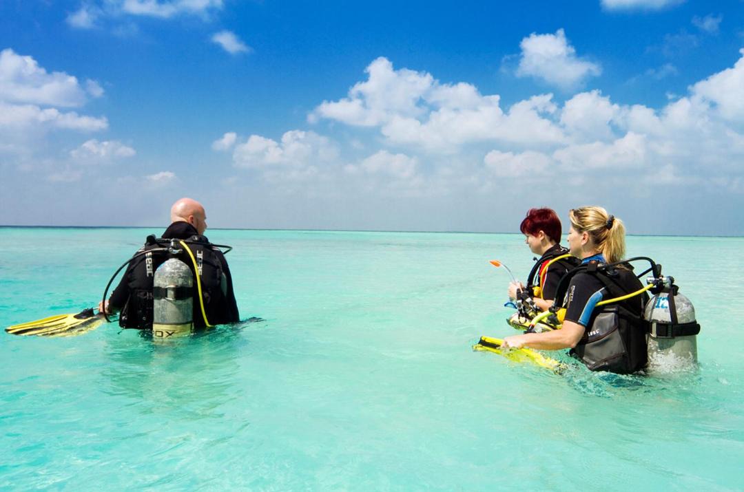 Photo of Others in Emboodhoo