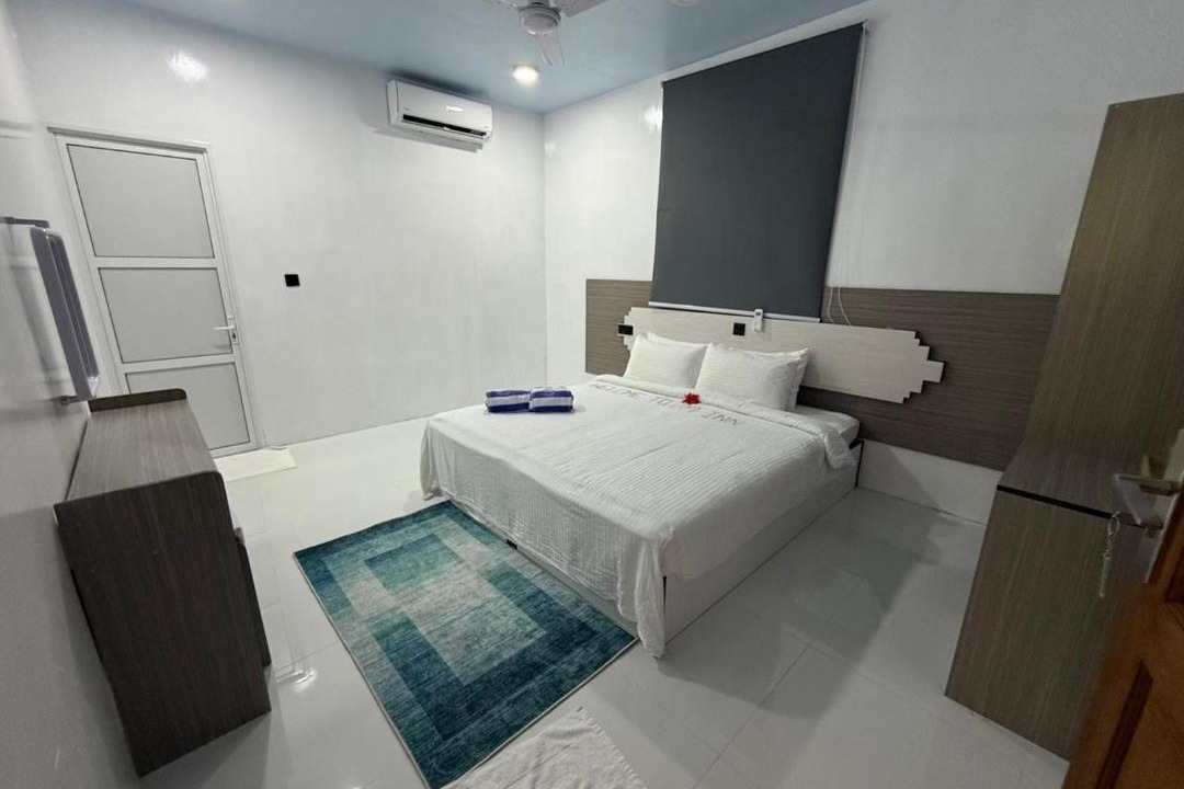 Photo of Bedroom in Omadhoo