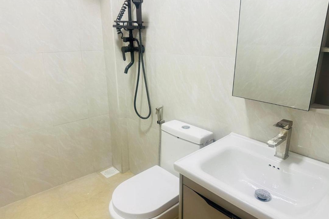 Photo of Bathroom in Fuvahmulah