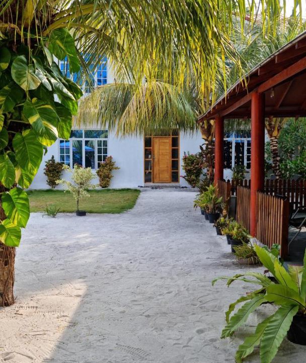Photo of Others in Rinbudhoo