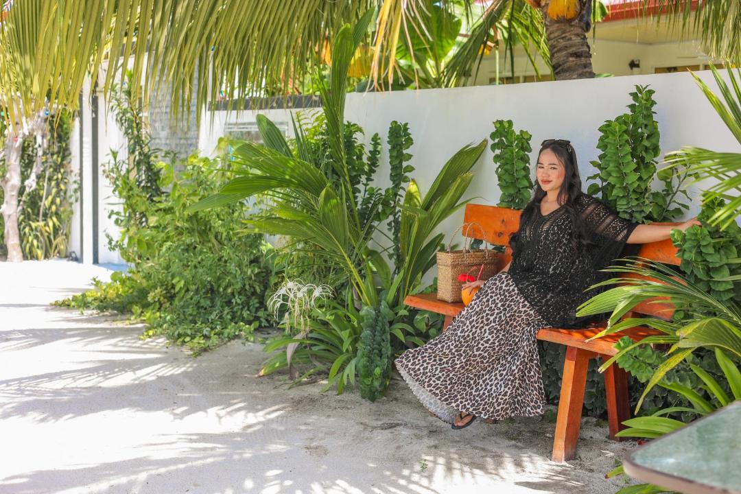 Photo of Others in Thoddoo