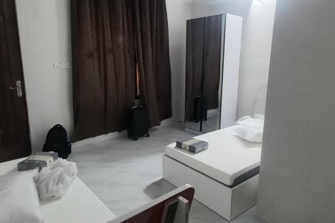 Photo of Bathroom in Holhudhoo