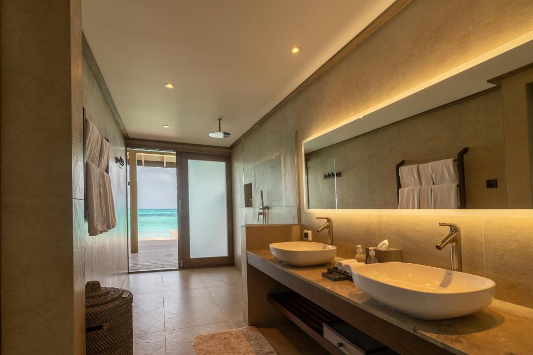 Photo of Bathroom in Innahuraa