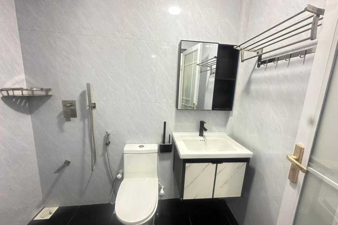 Photo of Bathroom in Fuvahmulah