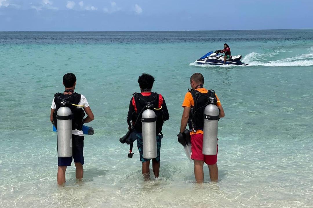 Photo of Others in Himandhoo