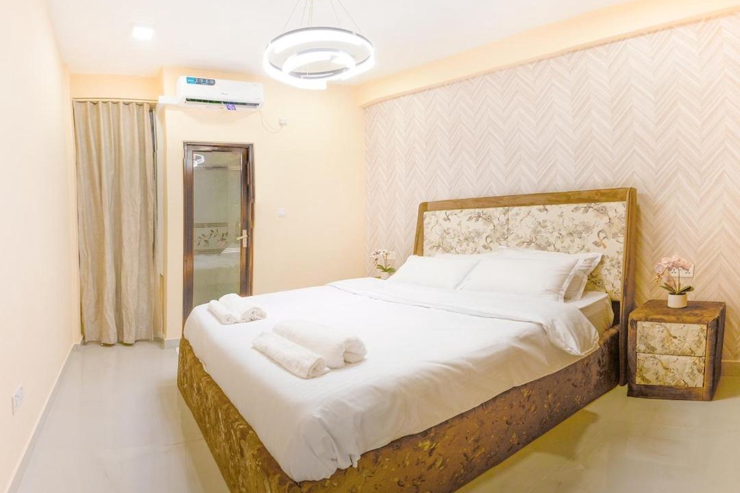 Photo of Bedroom in Male