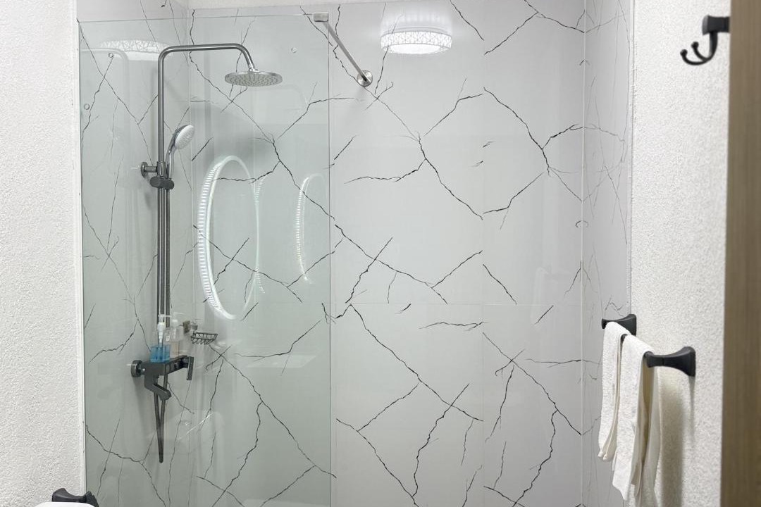 Photo of Bathroom in Dhiffushi