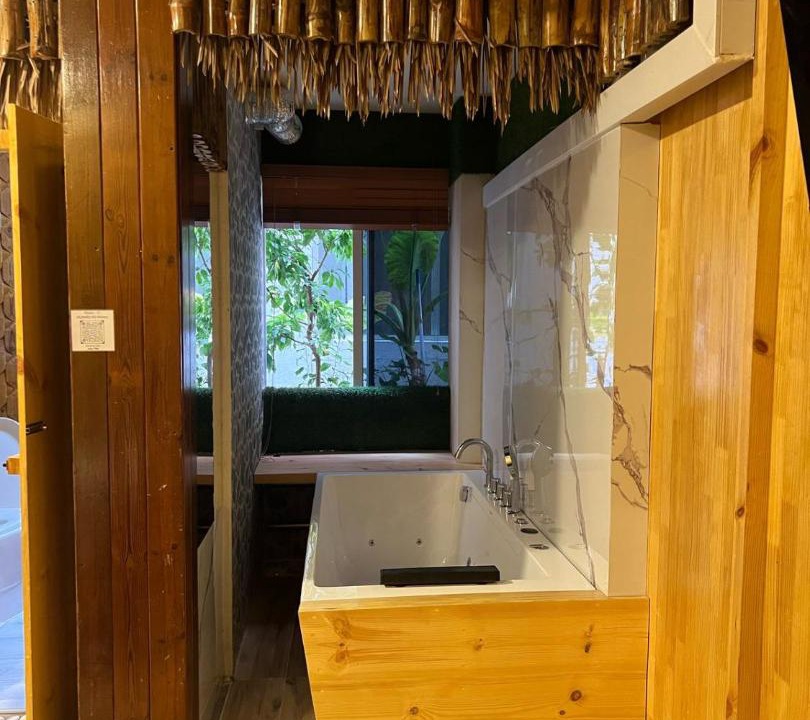 Photo of Bathroom in Vaavu Atoll