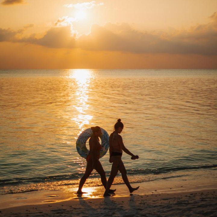 Photo of Others in Thoddoo