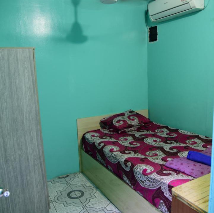 Photo of Bedroom in Male