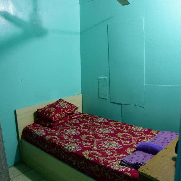 Photo of Bedroom in Male