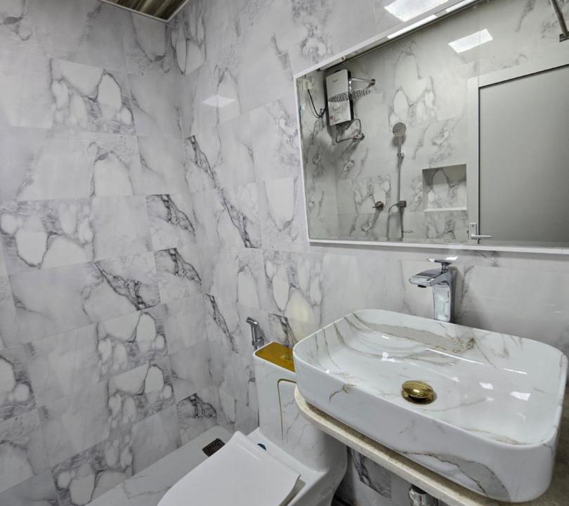 Photo of Bathroom in Goidhoo