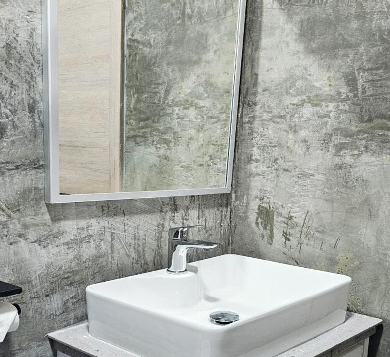 Photo of Bathroom in Thulusdhoo Island