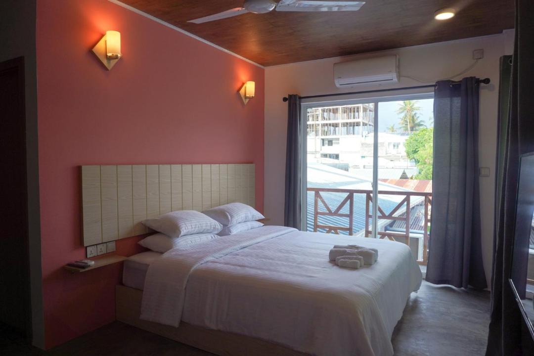 Photo of Bedroom in Thulusdhoo Island