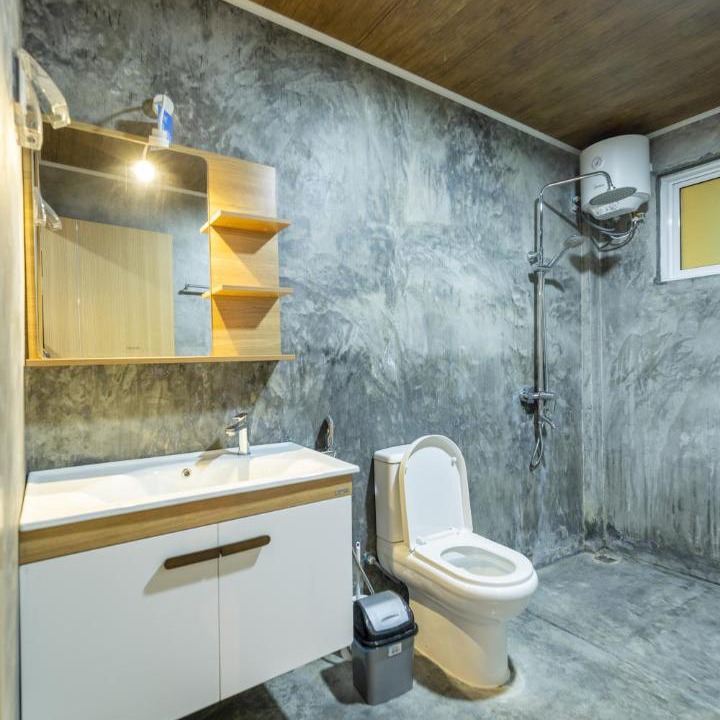 Photo of Bathroom in Thulusdhoo Island
