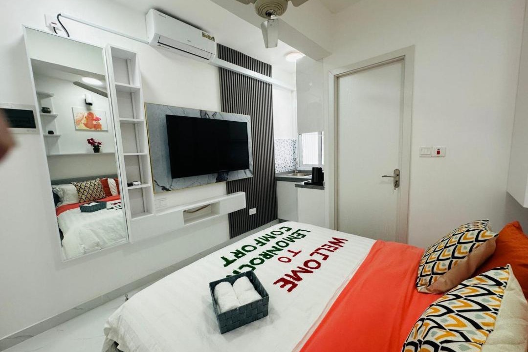 Photo of Bedroom in Male